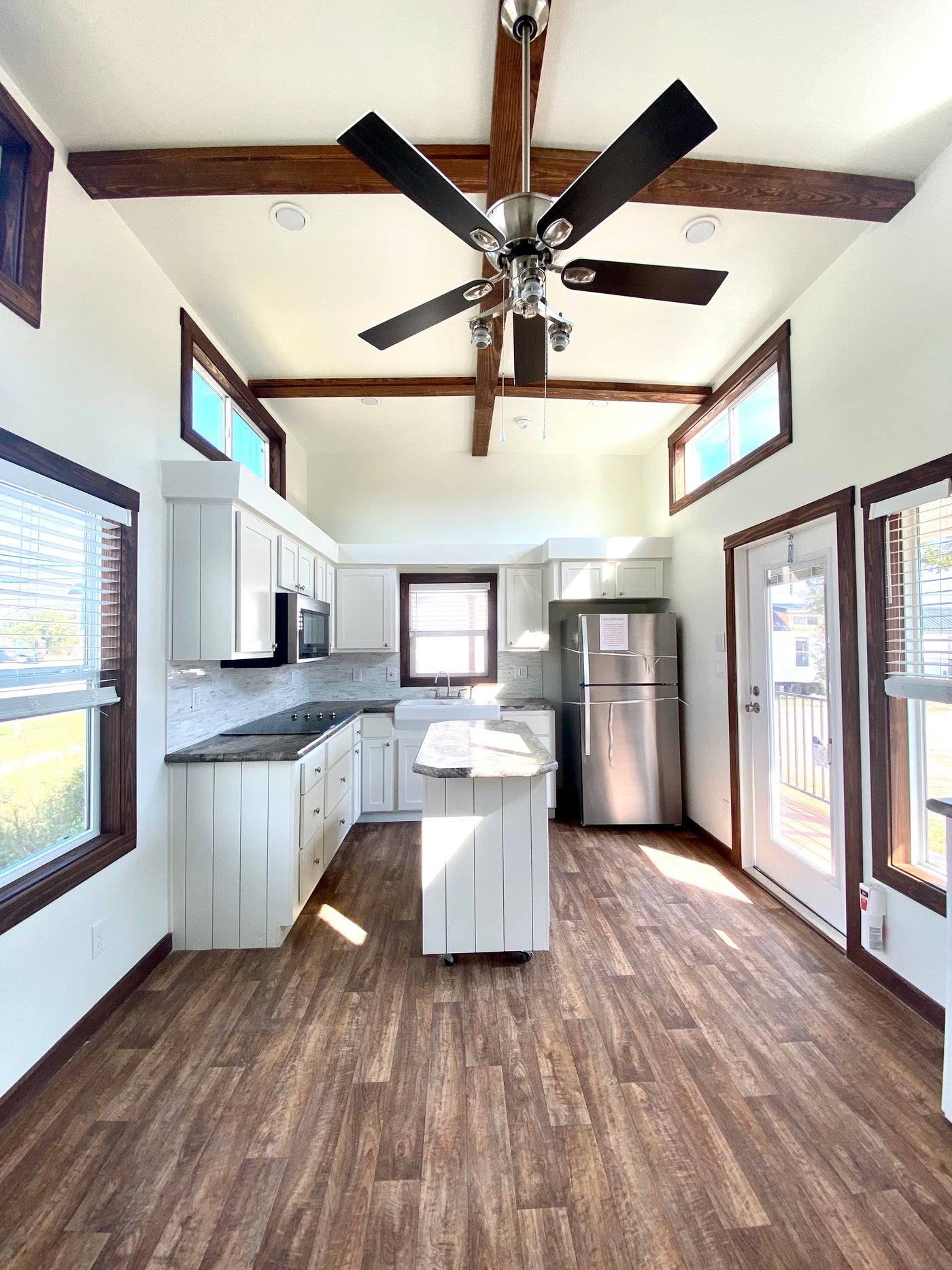 Meadowview 4945 – Creative Living Solutions meadowview-4945-creative-living-solutions